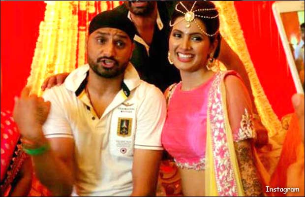 Geeta-Basra-&-Harbhajan-Singh11