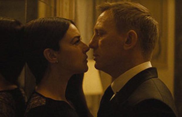 where to watch spectre
