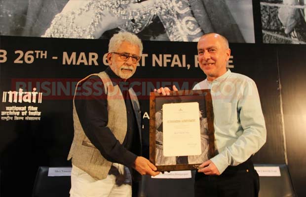 Amitabh-Bachchan-and-Naseeruddin-Shah-pledges-23