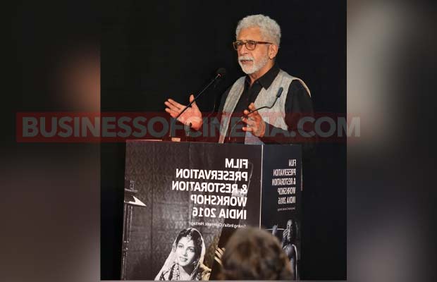 Amitabh-Bachchan-and-Naseeruddin-Shah-pledges-4