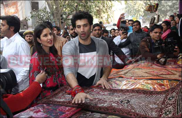 Katrina-Kaif-&-Aditya-Roy-Kapur-15