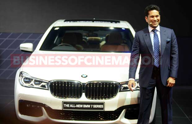 sachin-tendulkar-auto-expo-1