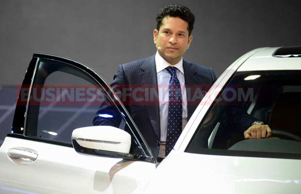 sachin-tendulkar-auto-expo-6