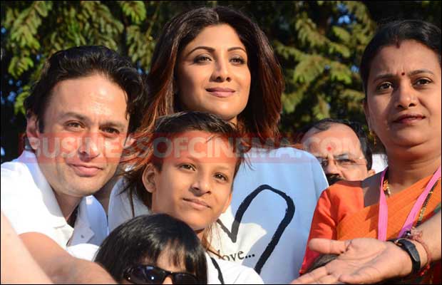 shilpa-shetty-wadia-hospital-7