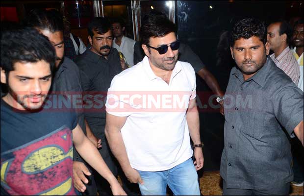 sunny-deol-gaiety-1