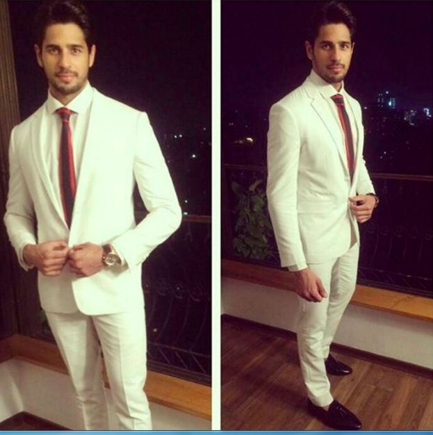 Sidharth Malhotra - HT Awards