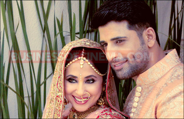 Urmila-Matondkar-with-Husband-Mohsin-Akhtar-Mir-1