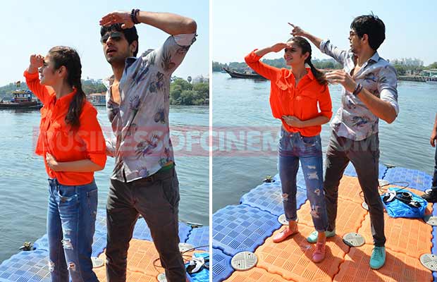 alia-siddharth-fahad-travl-by-jetty-2