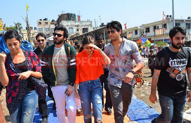 alia-siddharth-fahad-travl-by-jetty-5