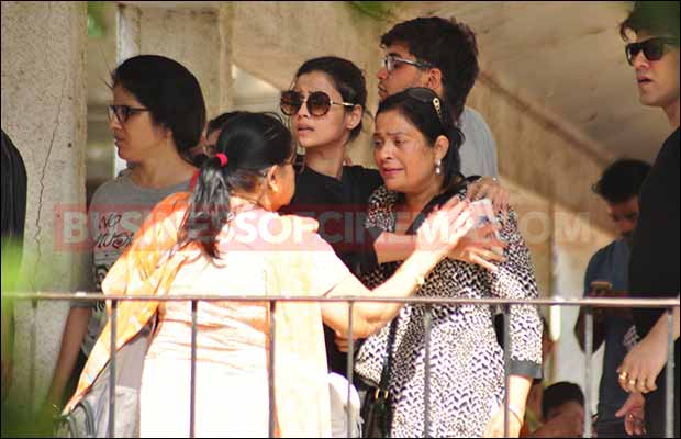 pratyusha-banerjee-funeral-2