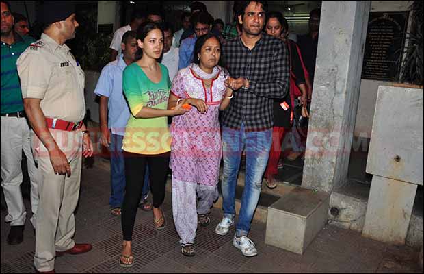 pratyusha-banerjee-funeral-8