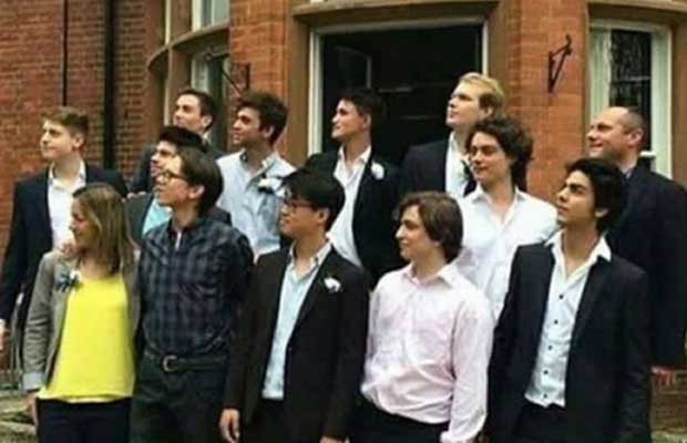 Aryankhan-Graduation1