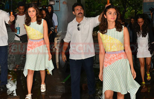 Kareena-Kapoor-Khan-Shahid-Kapoor-Alia-Bhatt-087512