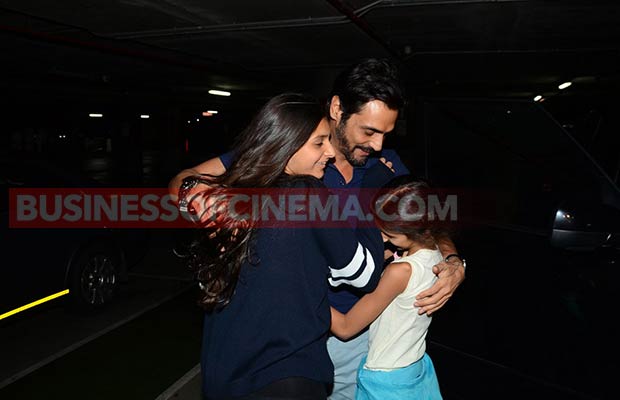 Arjun-Rampal-Airport-3