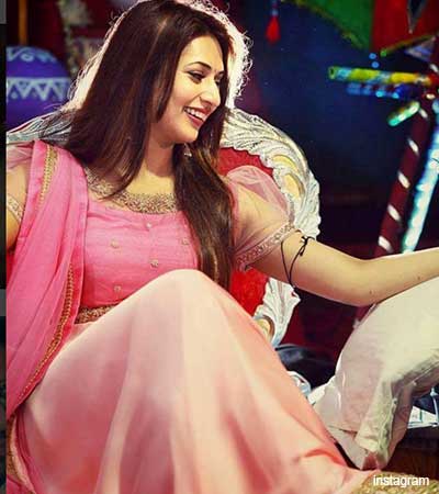 DivyankaTripathi-6