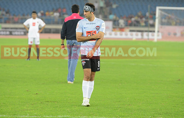 Ranbir-Kapoor-Soccer_5