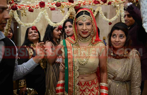 Sambhavna-Seth-Marriage-4