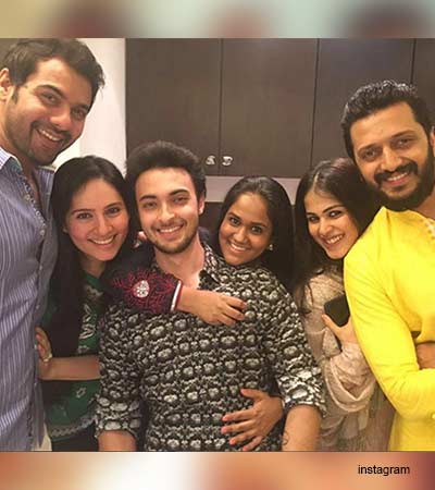 Shabbir-Ahliuwalia-Ayush-Sharma-Arpita-Khan-Genelia-D'souza-Ritesh-Deshmukh-eid