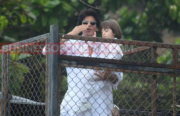 ShahrukhKhan-Abram-Eid-7