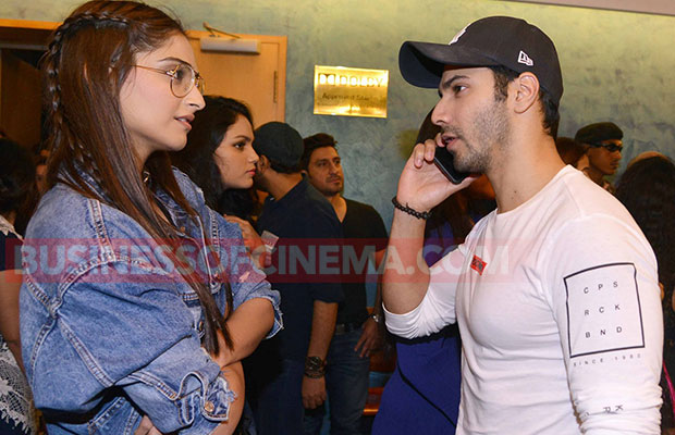 Sonam-Kapoor-Varun-Dhawan-Dishoom-1