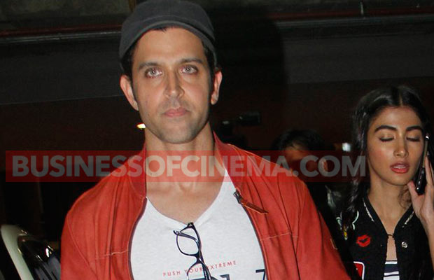 Hrithik-Roshan-Airport-1