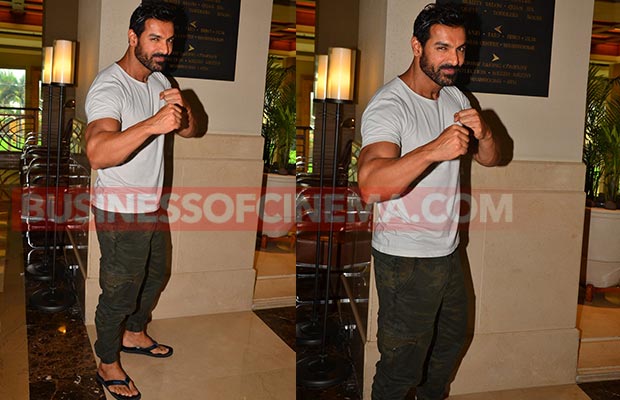 John-Abraham-Dishoom-1