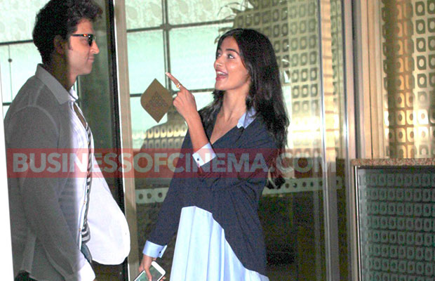 Pooja-hegde-Airport-2