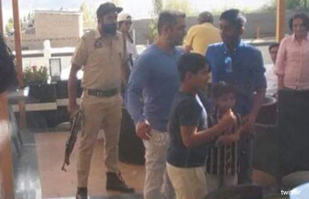 Salman-Khan-Snapped-3