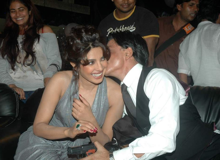 shah_rukh_khan_priyanka_c