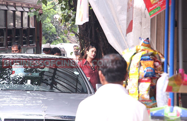 kareena-snapped-4