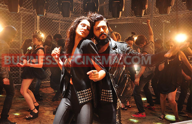 ritesh-nargis-song-shoot-4