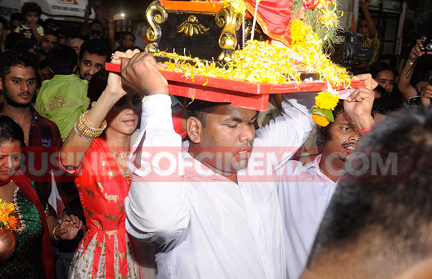 Shilpa-Shetty-Visarjan-3