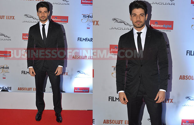 sooraj-pancholi-20