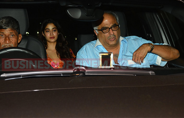 boney-kapoor-jhanvi-kapoor-dear-zindagi-screening-3