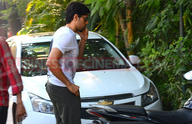 siddharth-malhotra-snapped-9