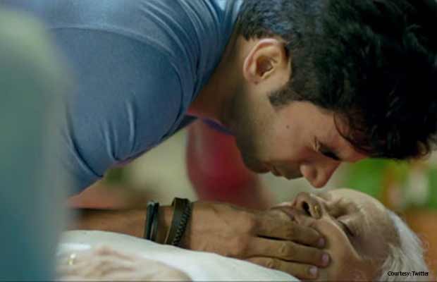 Rajkummar Rao Kiss