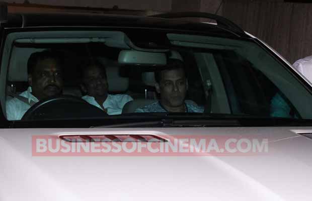 Photos: Salman Khan's Tubelight Child Actor Matin Rey Tangu And Salim Khan At Special Screening!