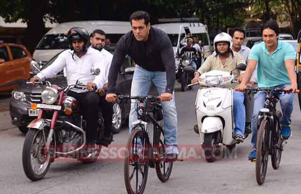 Salman Khan Cycle