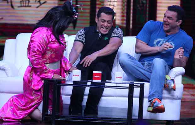 Watch Super Night With Tubelight: Salman Khan Cannot Stop Laughing!