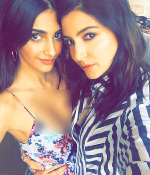 Photo: Sonam Kapoor And Anushka Sharma Having A Blast On Sets Of Sanjay Dutt Biopic!