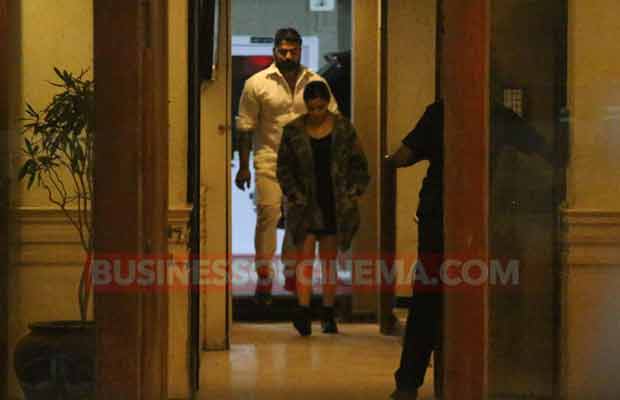 PHOTOS: Lovebirds Alia Bhatt And Sidharth Malhotra Meet Before The Actress Leaves For IIFA 2017