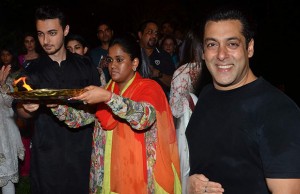 Photos: Salman Khan's Sister Arpita Khan Sharma Pregnant