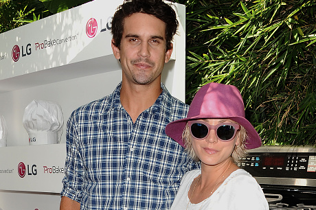 Kaley Cuoco Deletes All Signs Of Ryan Sweeting From Instagram Account!
