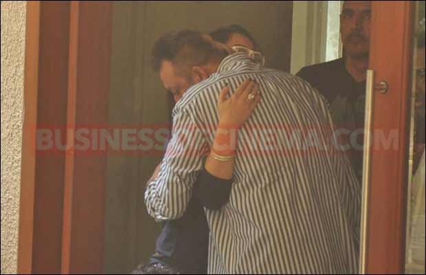 Just In Photos: Sanjay Dutt’s Daughter Iqra Cries While He Leaves For Jail