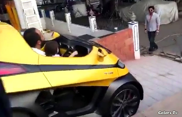 Leaked Video: Shah Rukh Khan’s Son AbRam Driving A Mini Car