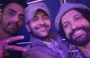 Farhan Akhtar Attends NH 7 With His Rock On 2 Boys!