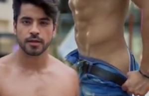 OMG! Gautam Gulati Bares His Bu** - Watch Video