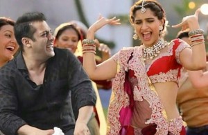 Salman Khan Reveals His Favourite Romantic Film!