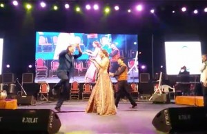 Watch: Salman Khan Recreates Dholi Taro Magic Without Aishwarya Rai!
