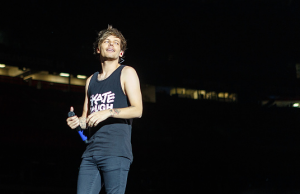 Drunk One Direction Star Louis Tomlinson Kicked Out Of Hotel!
